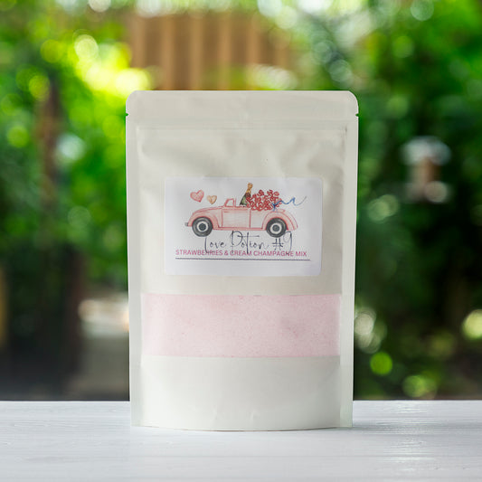 Love Potion #9 Strawberries & Cream Cocktail Mix Bag